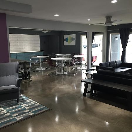 Aae Austin'S Travelodge المظهر الخارجي الصورة
